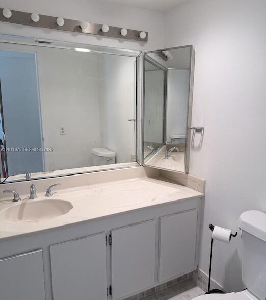 Building Photo - 2501 Brickell Ave