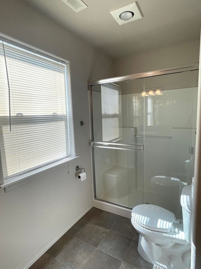 Building Photo - Beautiful Corner Lot Home for Rent in Badg...
