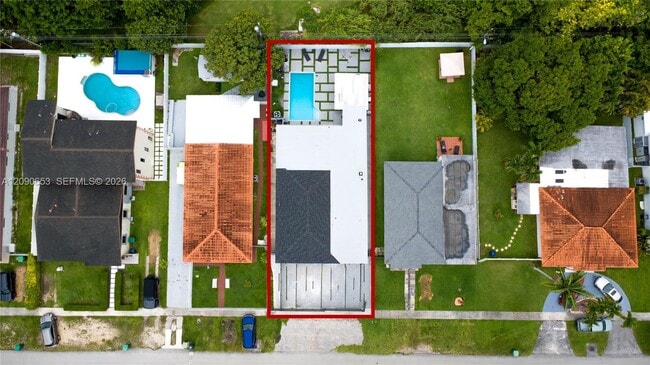 Building Photo - 2920 SW 69th Pl
