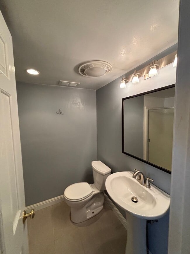 Building Photo - NEW LISTING!  3-bedroom, 3.5-bath townhome...