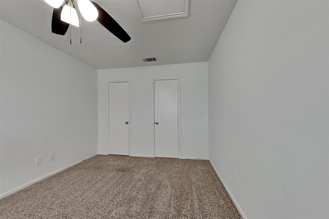 Building Photo - 7814 Greenedge Dr