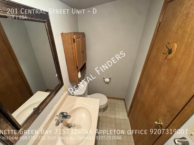 Building Photo - 201 Central St