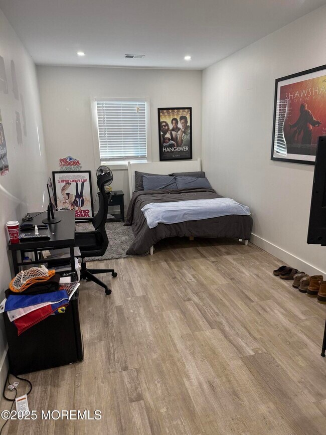 Building Photo - 1 Michaels Ct