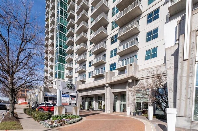 Building Photo - 250 Pharr Rd NE