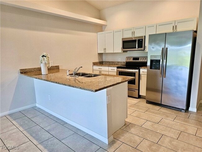 Building Photo - 545 SE 4th Terrace