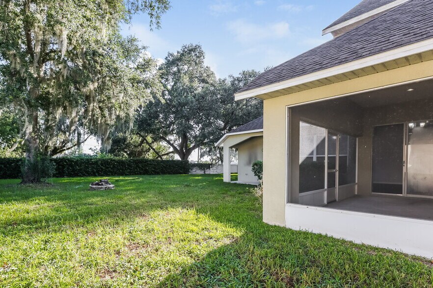 Building Photo - 812 Hickory Glen Dr
