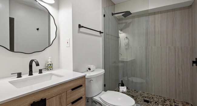 Building Photo - 3590 Water St NW