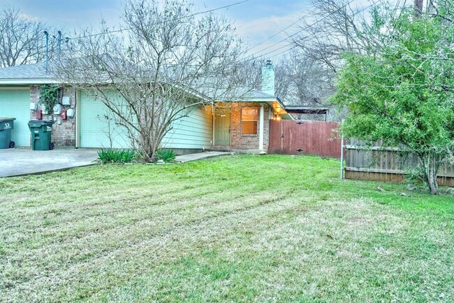 Primary Photo - 106 Hughson Ct