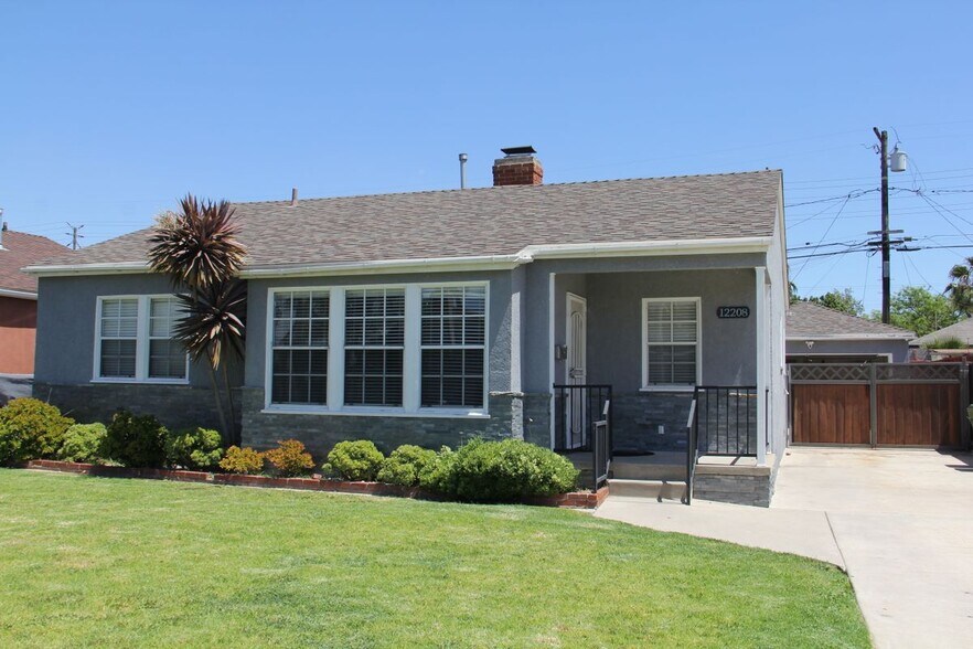 Building Photo - 12208 Burl Ave