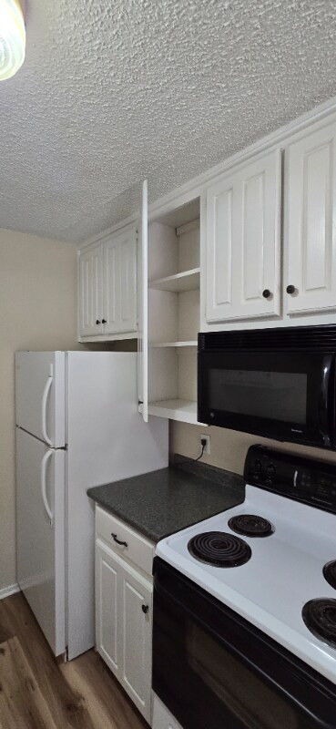 Building Photo - 1214 Baylor Ave