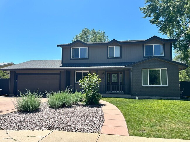 Building Photo - Spacious 4-Bedroom House Near Open Space in Heatherwood, Boulder