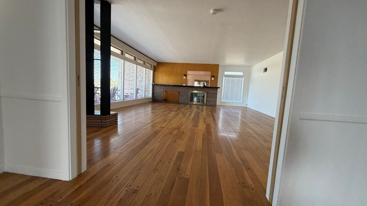 Building Photo - 3590 Buchanan St