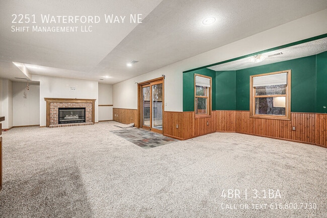 Building Photo - 2251 Waterford Way NE