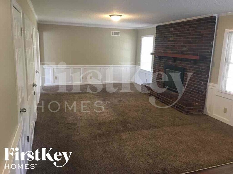 Building Photo - 6288 Ashton Rd