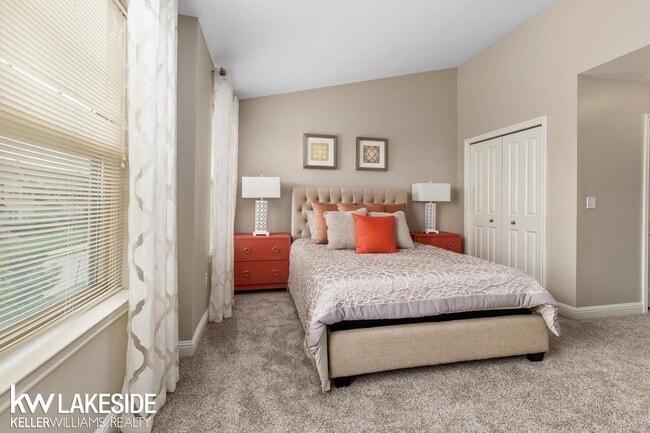 Building Photo - 11637 Squiers Blvd