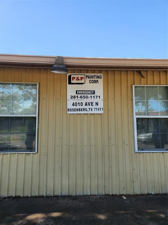 Primary Photo - 4010 Avenue N