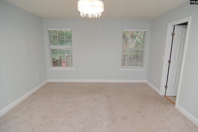 Building Photo - 156 Hunters Trail