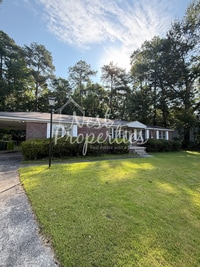 Building Photo - 1826 Horseshoe Dr