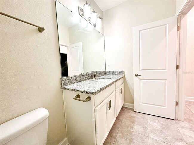 Building Photo - 15149 Night Heron Dr