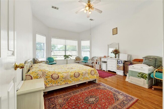 Building Photo - 23707 Hackberry Dr