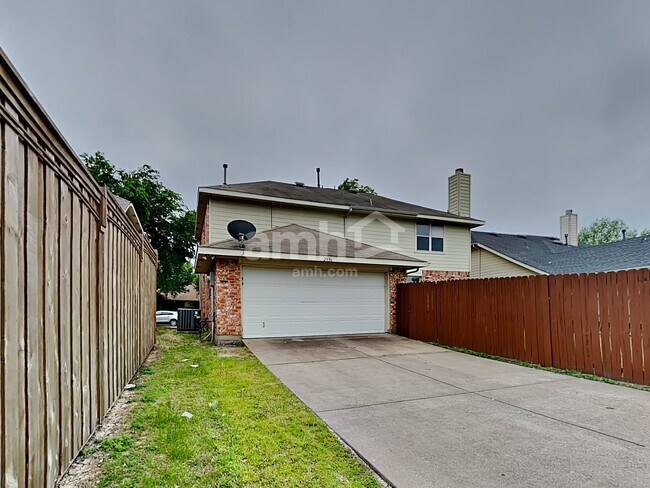 Building Photo - 2936 Wild Oak Ln
