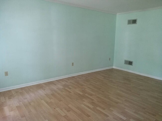 Building Photo - 2044 Fletcher Cove