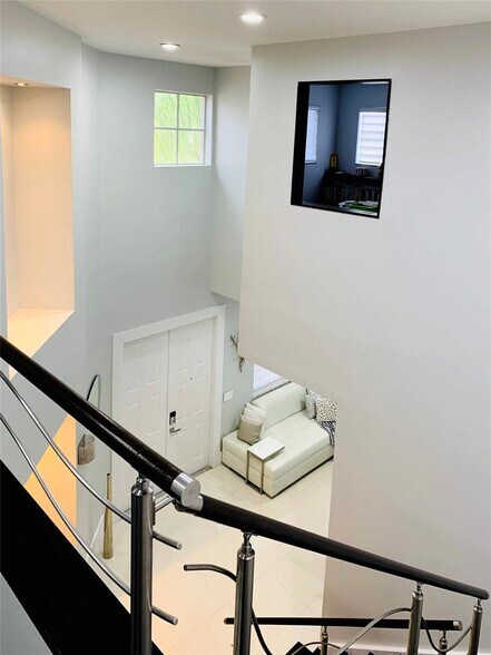 Building Photo - 3898 Falcon Ridge Cir