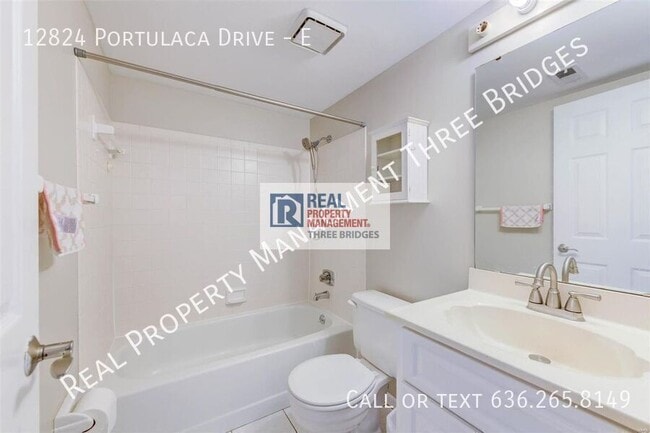 Building Photo - 12824 Portulaca Dr