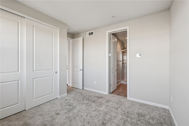 Building Photo - 3338 Esker Rdg Ave
