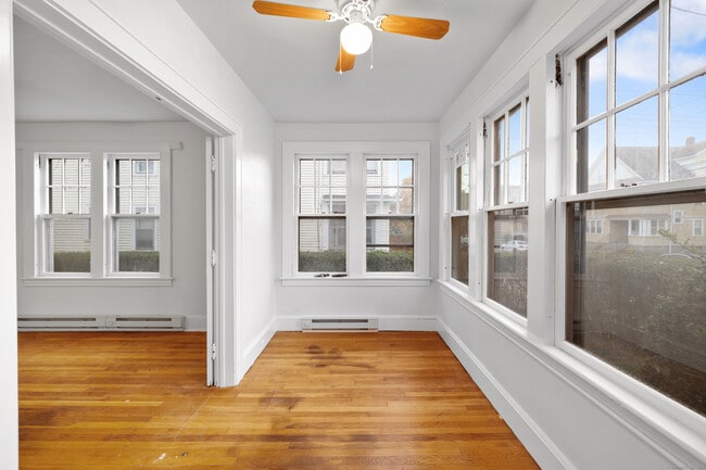 Building Photo - 116 Scofield Ave