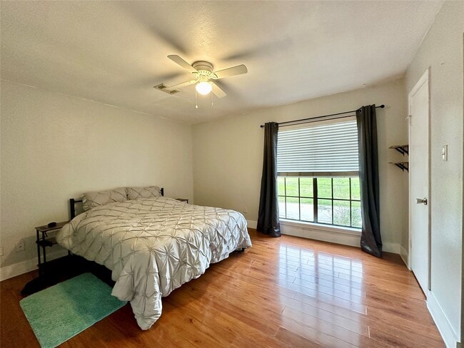 Building Photo - 4120 Hartt St