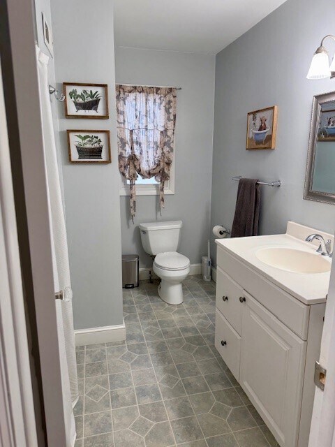 Building Photo - 6 Apple Tree Ln