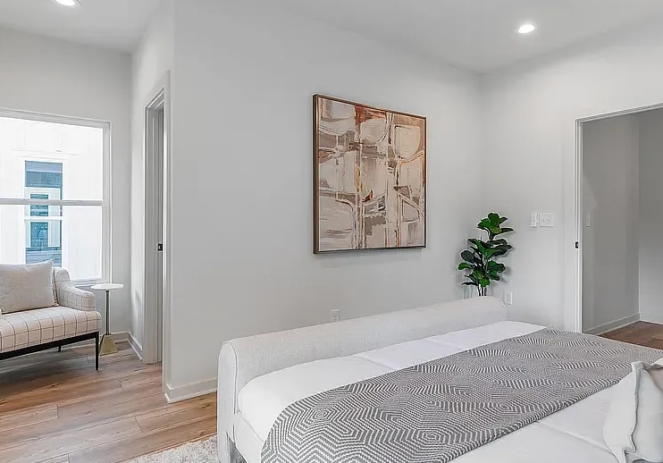 Building Photo - 5808 Knight St