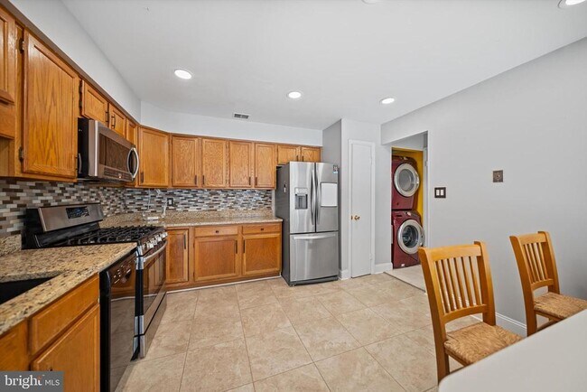 Building Photo - 3895 Steppes Ct