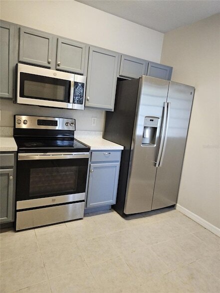 Building Photo - 6019 Portsdale Pl