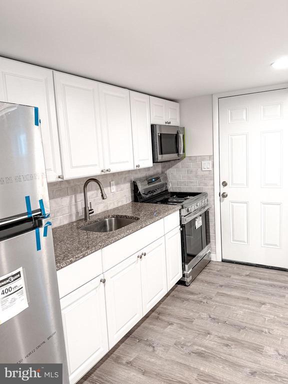 Building Photo - 7713 Baltimore St