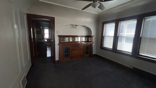 Building Photo - 3328 N 38th St