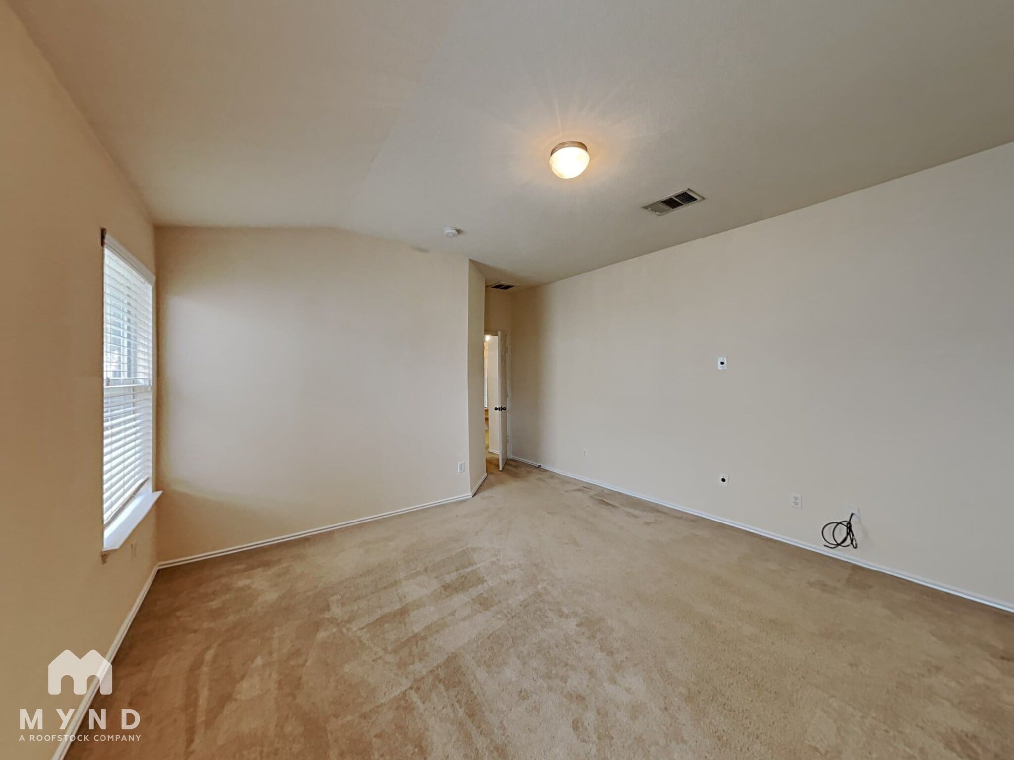 Building Photo - 13600 Richard Nixon St