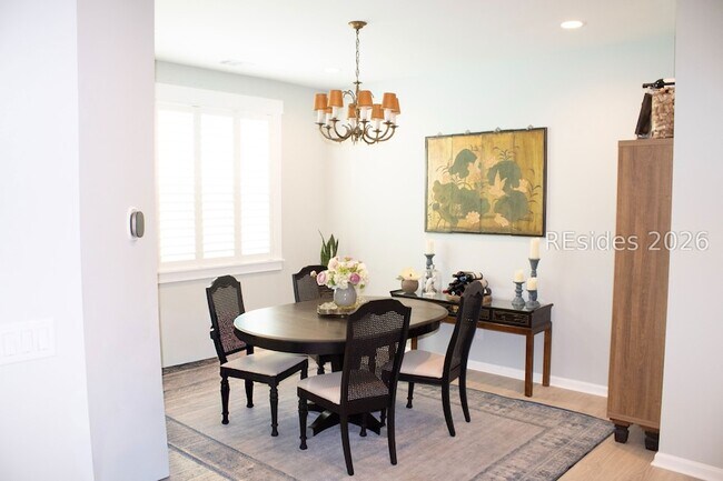 Building Photo - 1314 Good Life Wy