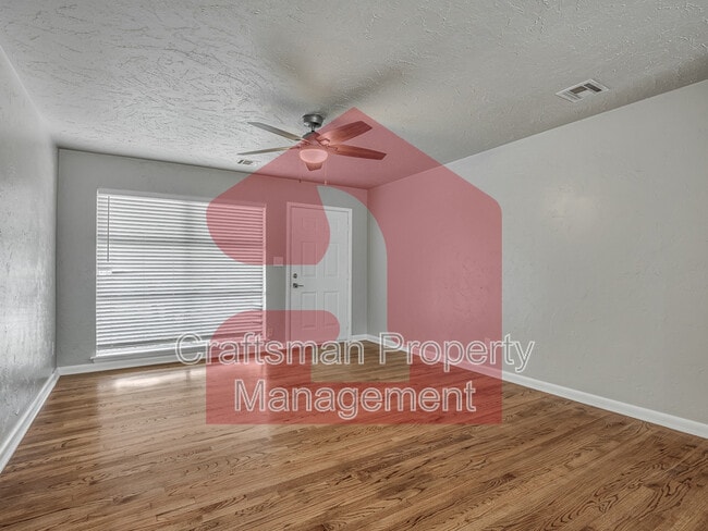 Building Photo - 10504 Ridgeview Dr