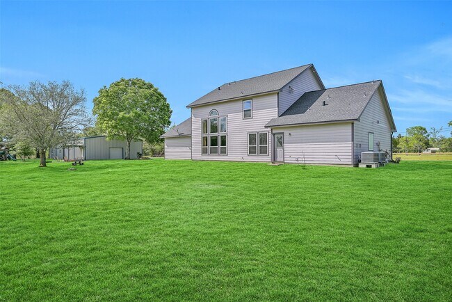 Building Photo - 1404 Hollier Rd