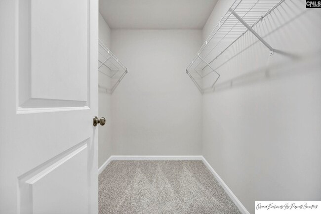 Building Photo - 223 Sunny Hl Dr