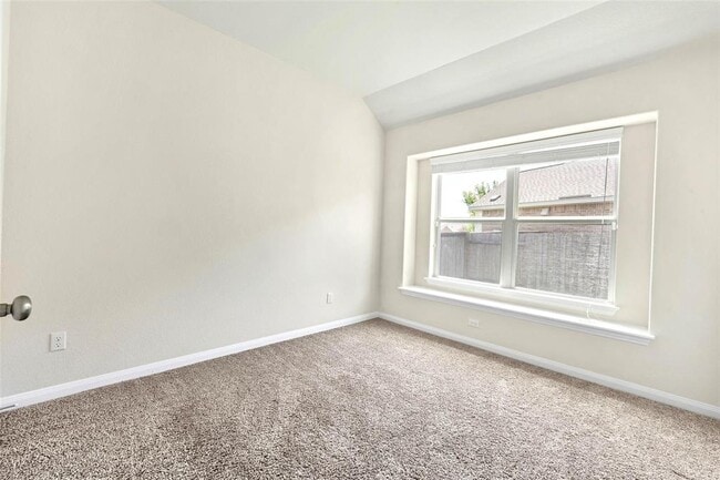 Building Photo - 1005 Fountain Grass Way