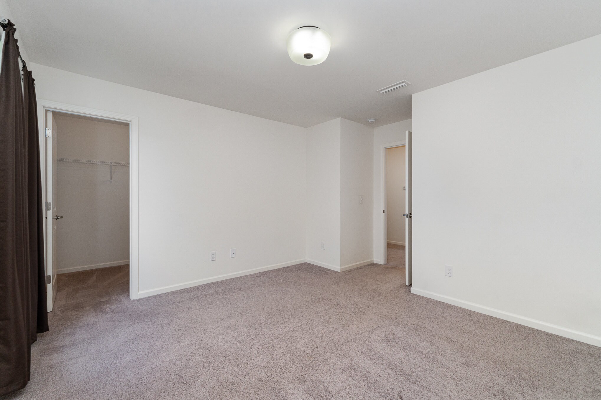 Building Photo - 40163 Crooked Stick Dr