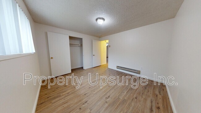 Building Photo - 715 Kimball Rd