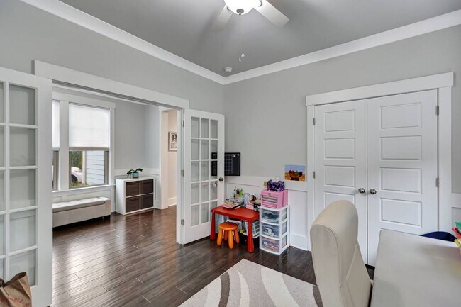 Building Photo - Nexton