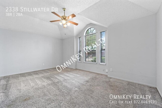 Building Photo - 2338 Stillwater Dr