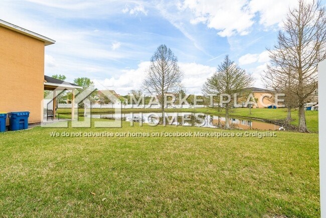 Building Photo - 1431 Biscayne Bay Dr