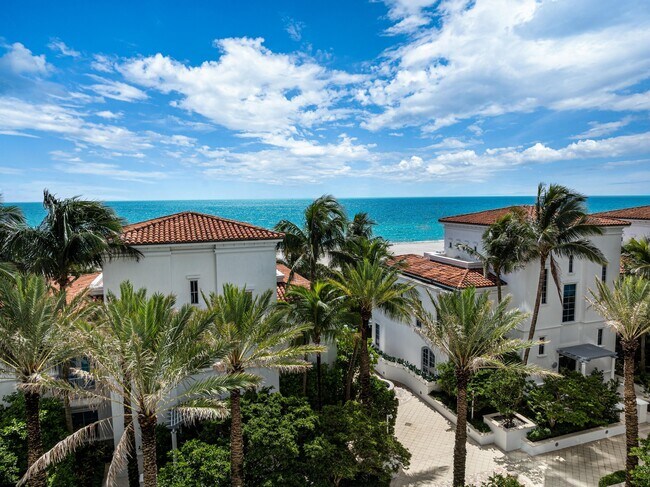 Building Photo - 5959 Collins Ave