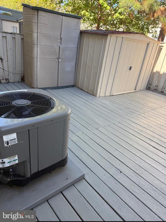 Building Photo - 349 Reneau Way